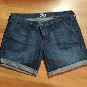 Old navy Diva denim shorts